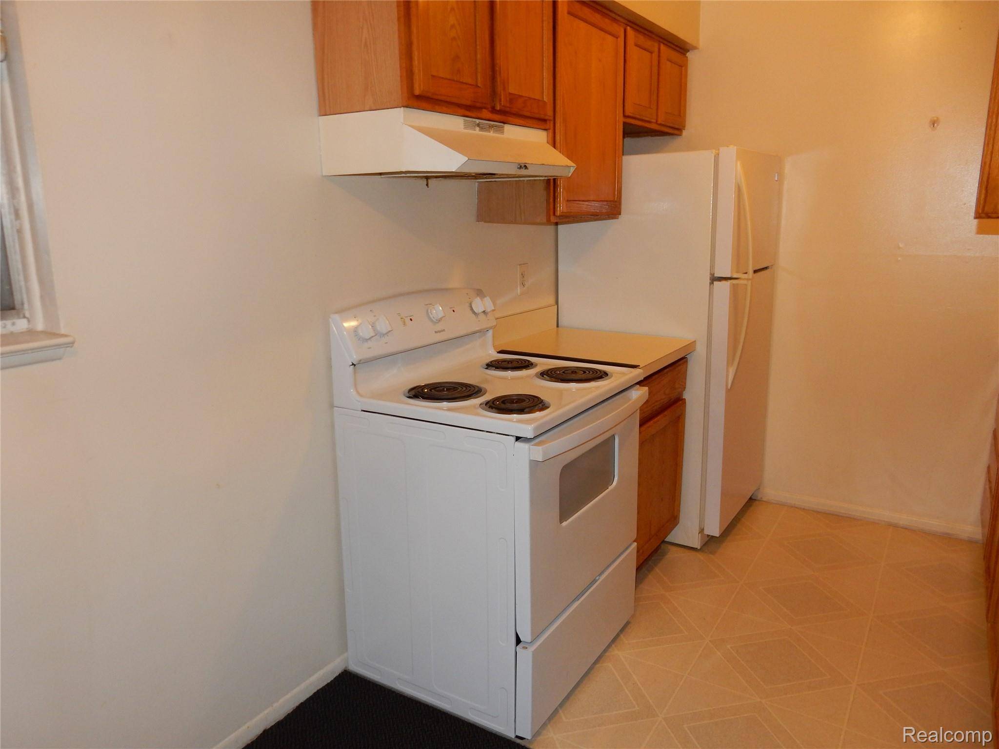 150 ARCOLA ST #3, Inkster, MI 48141