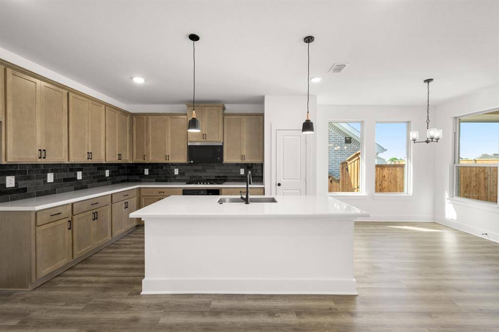 108 Morning Dew Drive, Willow Park, TX 76008