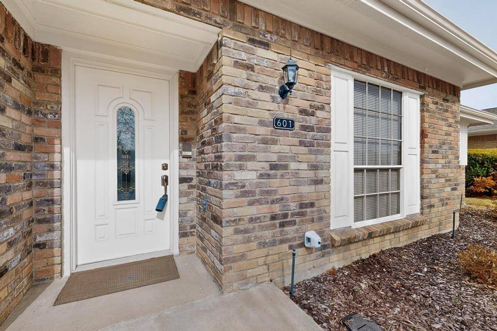601 Fieldwood Circle, Richardson, TX 75081