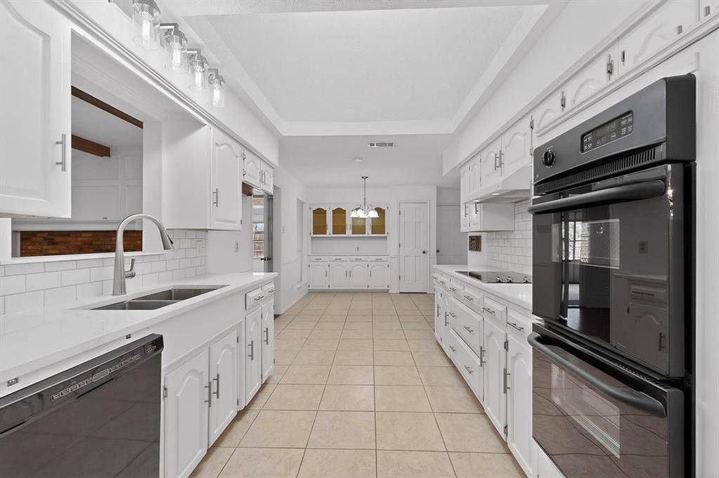 601 Fieldwood Circle, Richardson, TX 75081