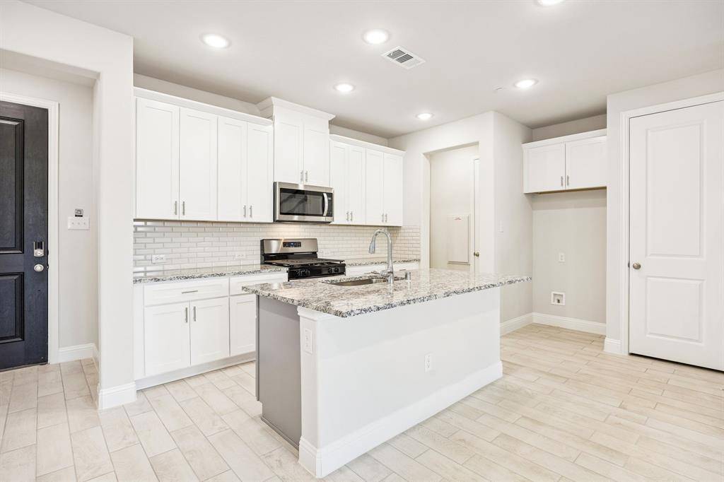 912 Heart Reef Road, Plano, TX 75075