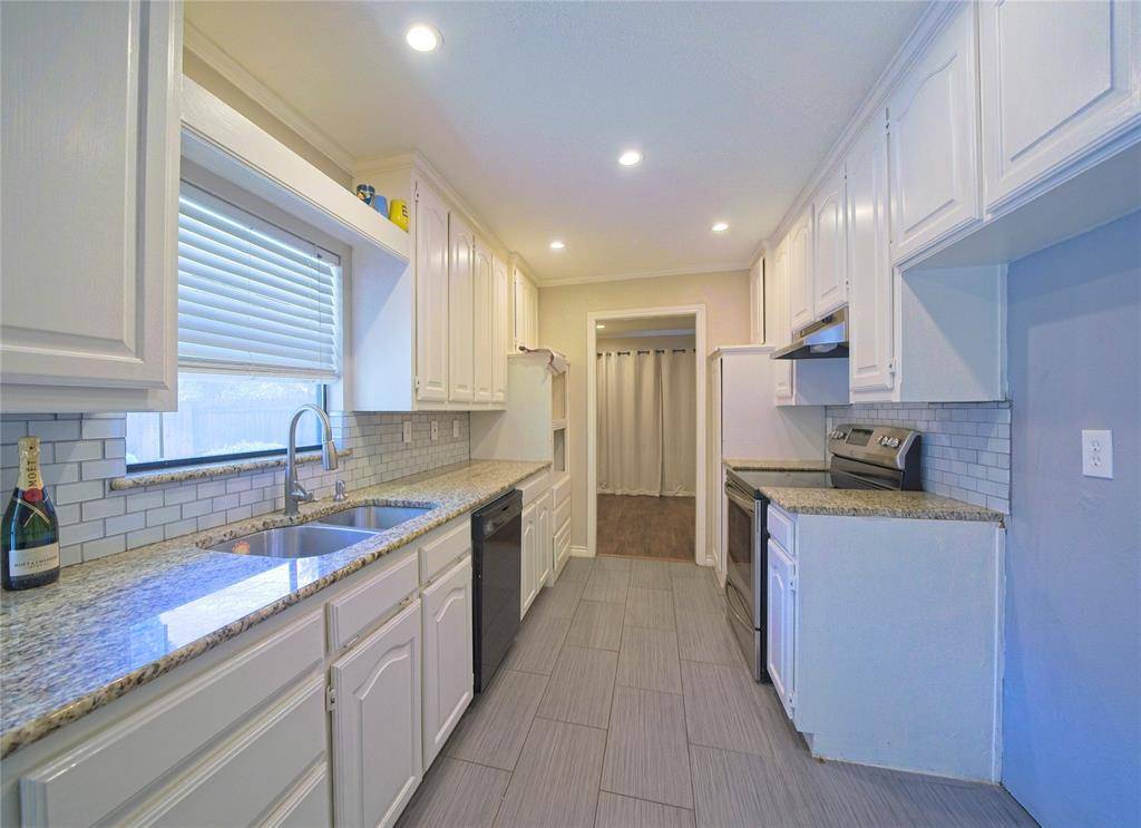 1421 Cross Bend Road, Plano, TX 75023