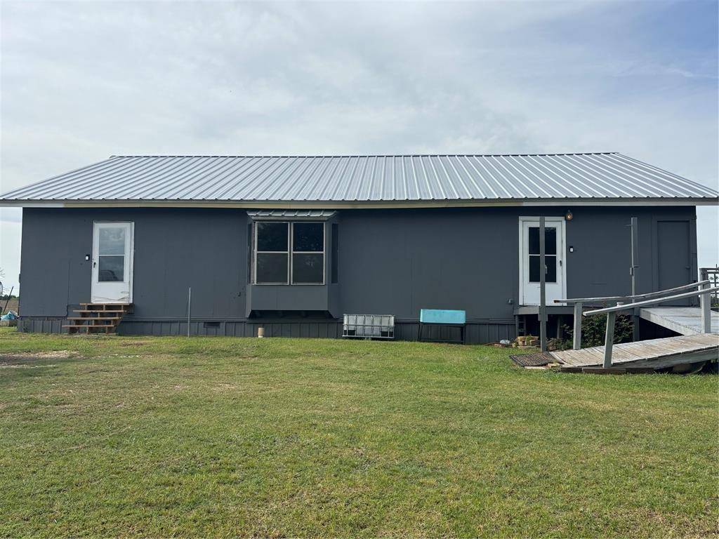 253 Lcr 432, Mexia, TX 76667