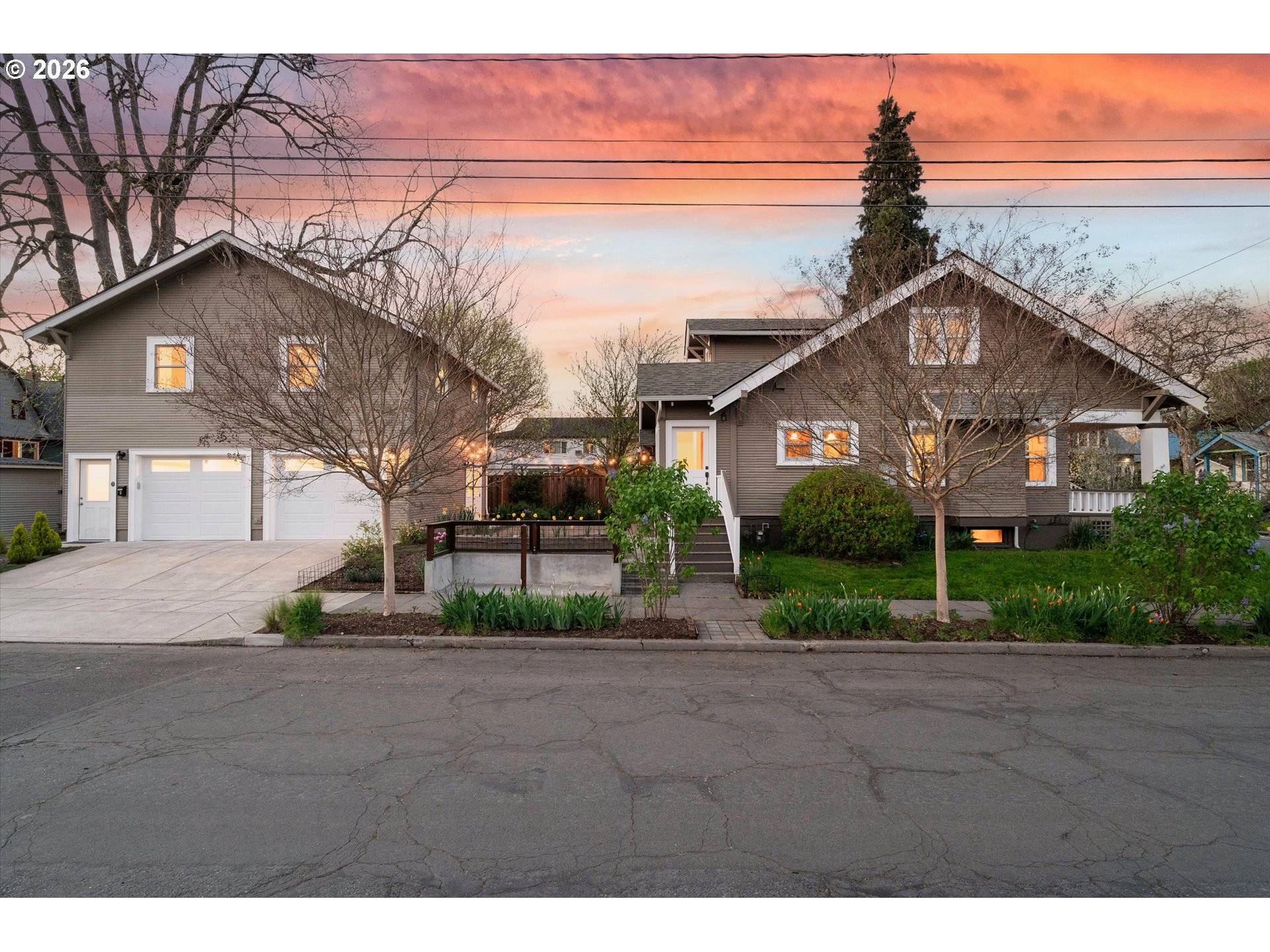 3635 SE 14TH AVE, Portland, OR 97202