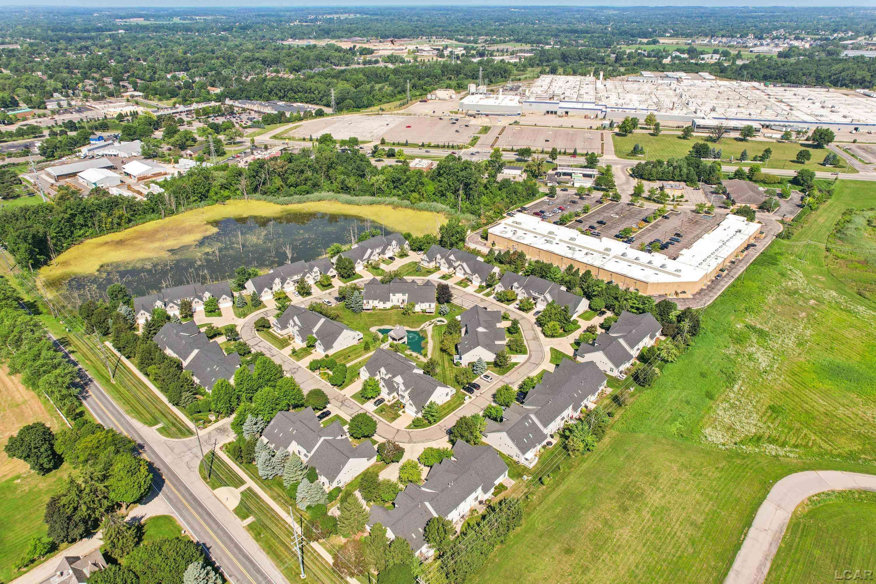 112 Burwyck Park DR, Saline, MI 48176