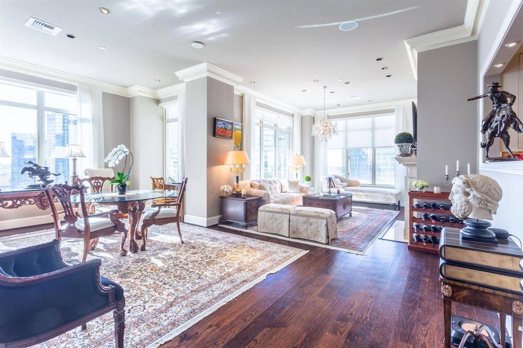 2525 N PEARL Street #1105, Dallas, TX 75201