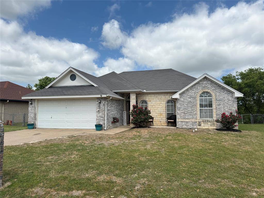 510 Ridgeway Boulevard, Weatherford, TX 76086