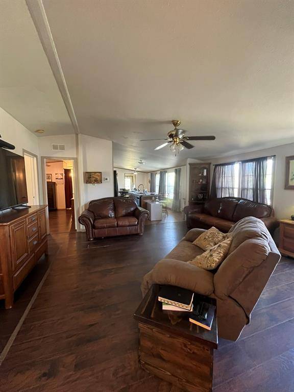 139 Canyon Valley Lane, Weatherford, TX 76085