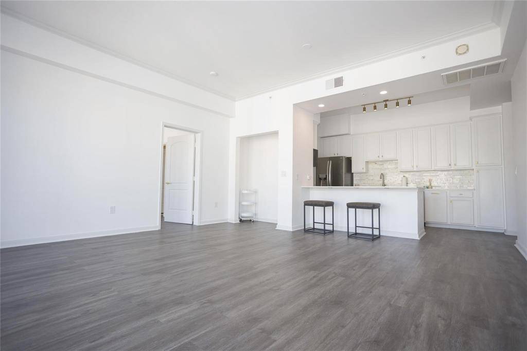 3225 Turtle Creek Boulevard #1706, Dallas, TX 75219