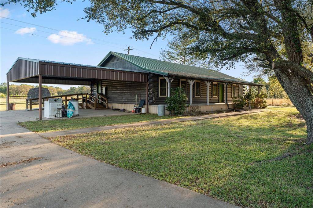 520 W Farm Road 71, Mount Pleasant, TX 75455