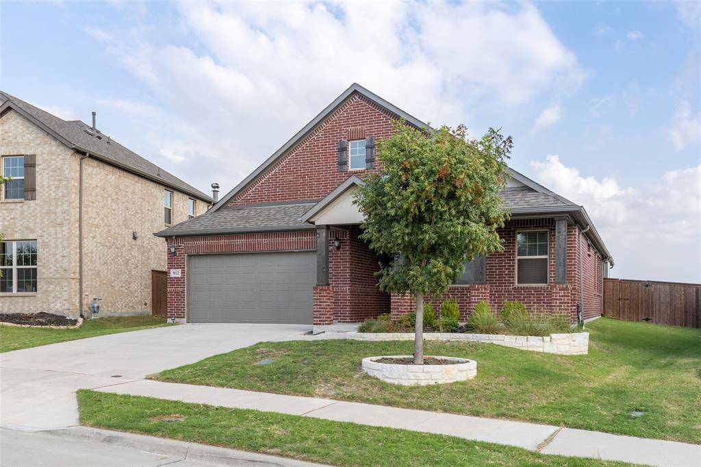 912 Slate Lane, Celina, TX 75009