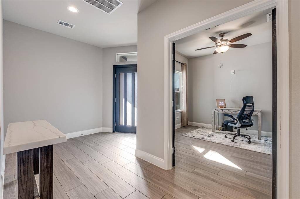 1415 Diceman Avenue, Dallas, TX 75203