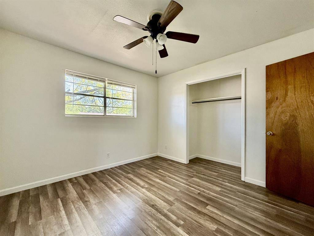 1114 Davis Street, Cleburne, TX 76033