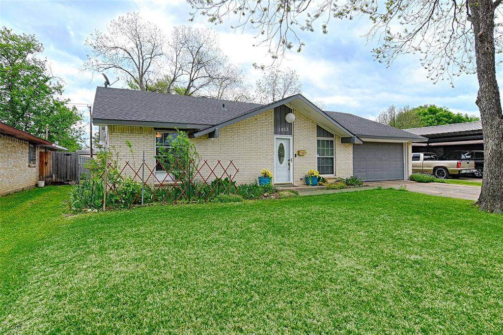 1853 Tompkins Drive, Grand Prairie, TX 75051