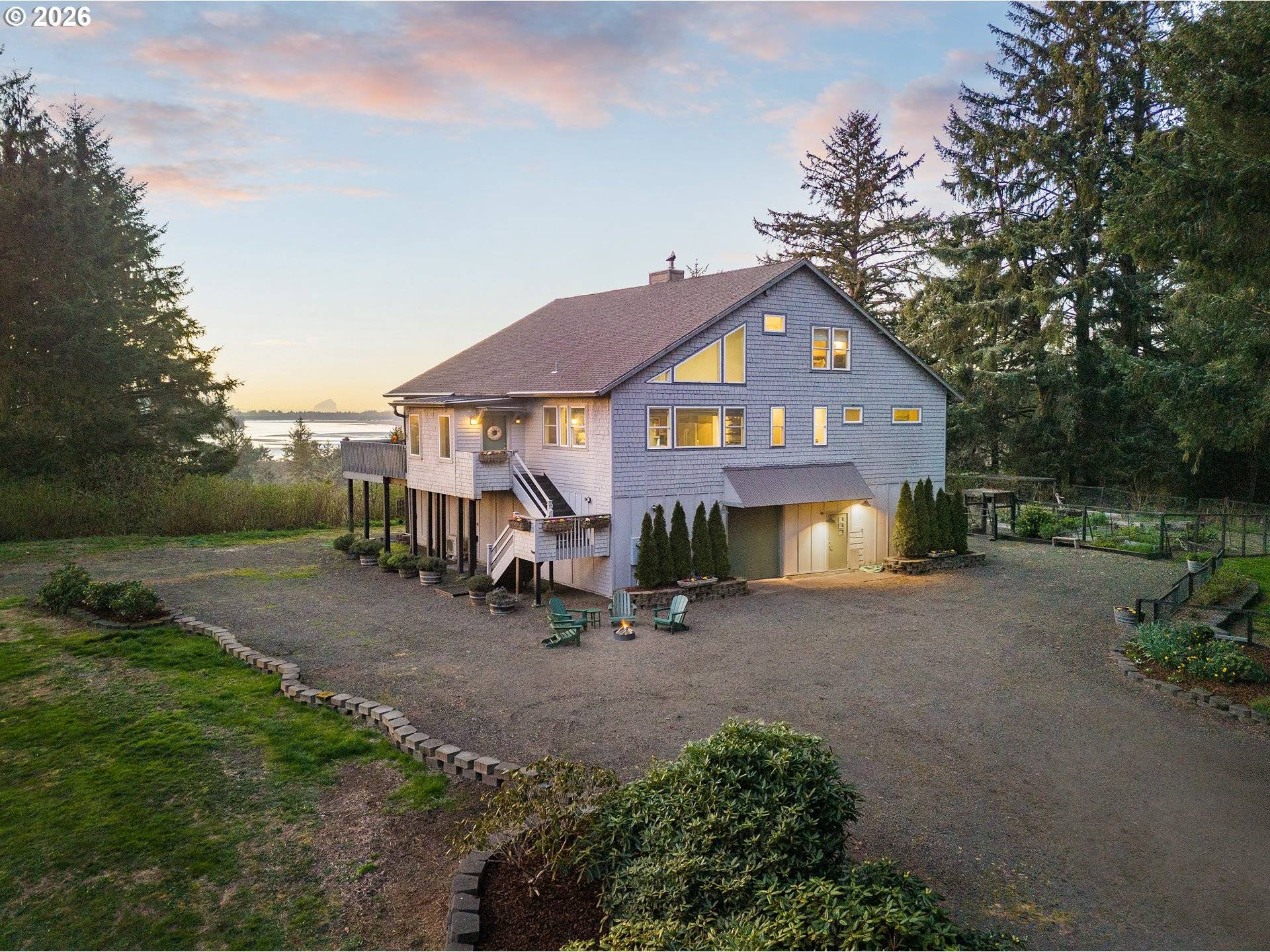 40195 LITTLE NESTUCCA RIVE HWY, Cloverdale, OR 97112