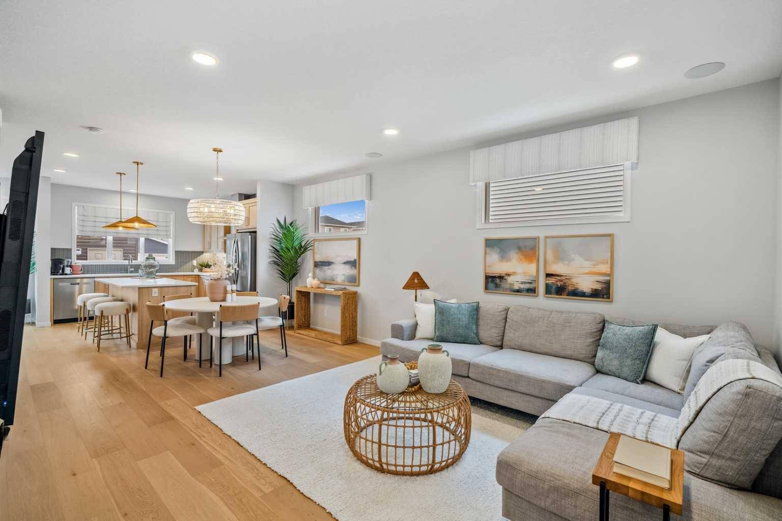 545 Bridgeport ST, Chestermere, AB T1X 3E1