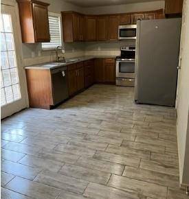 1101 E College Street, Princeton, TX 75407