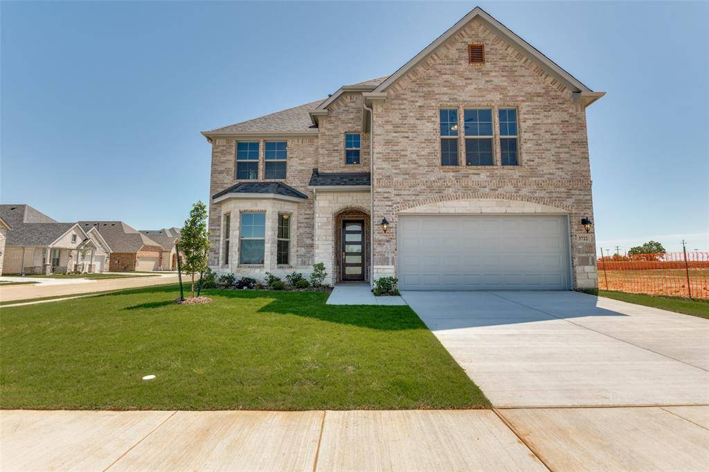 3722 MIGHTY OAKS Street, Bedford, TX 76021
