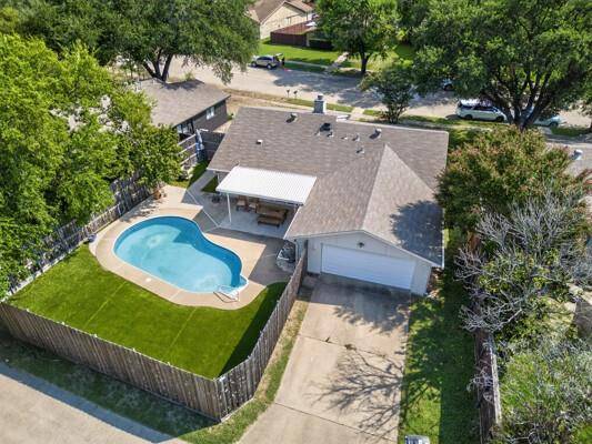 6331 N Jim Miller Road, Dallas, TX 75228