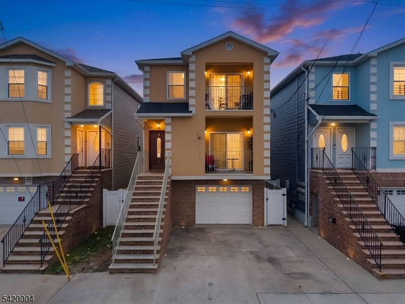 558 Broadway, Elizabeth City, NJ 07206