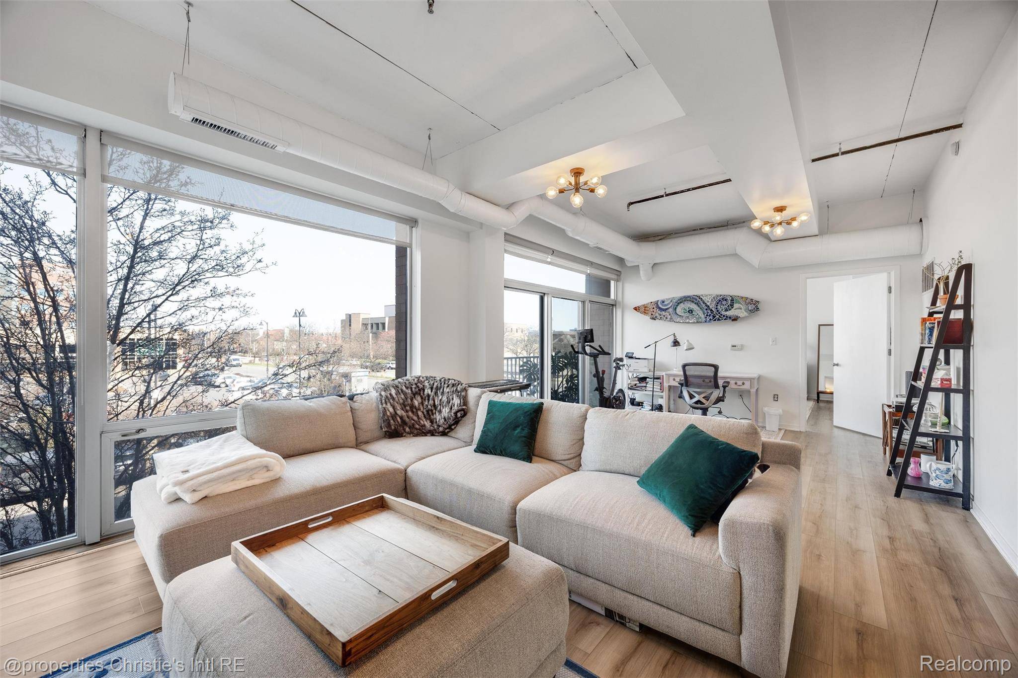 3670 Woodward AVE #213, Detroit, MI 48201