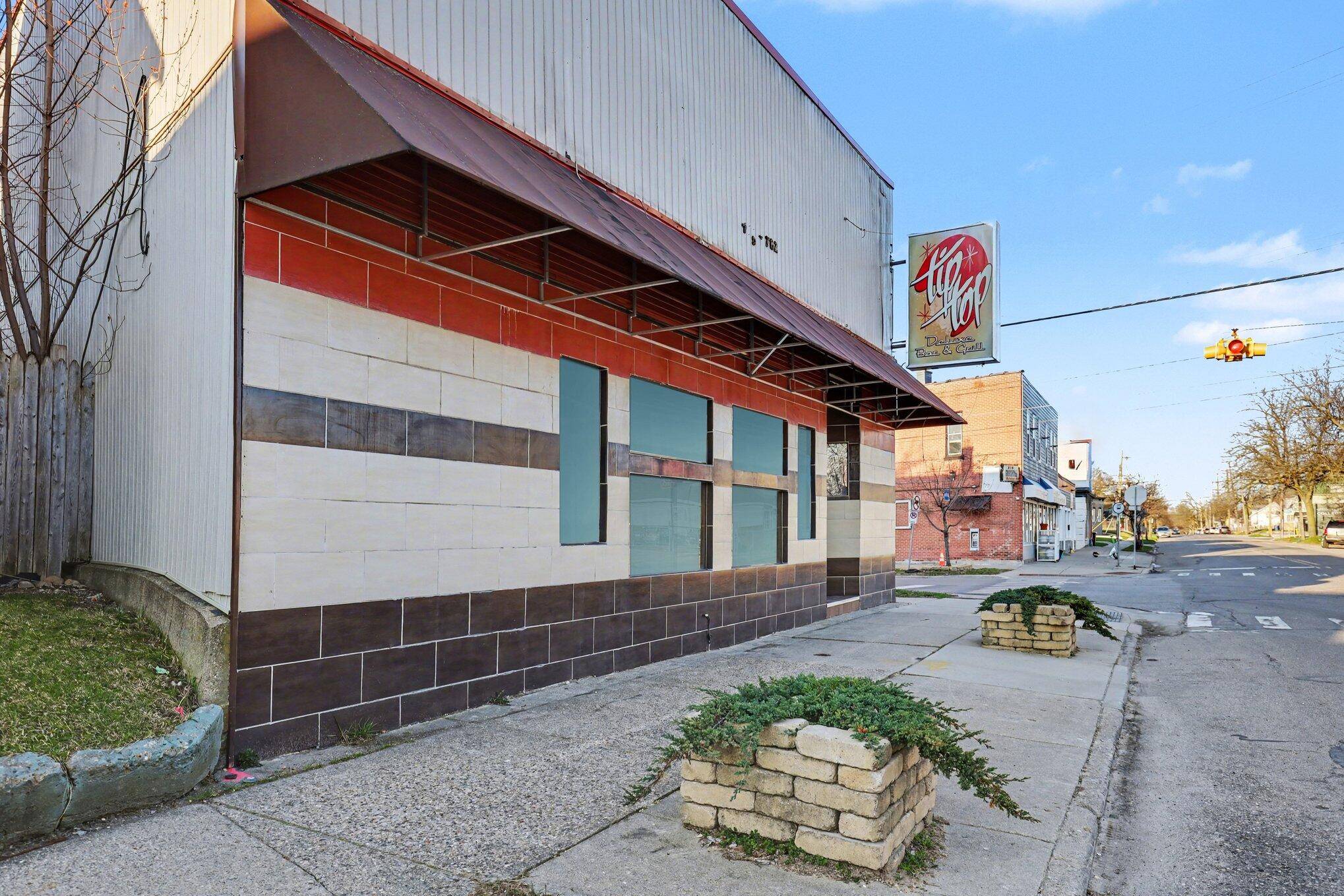 760 Butterworth ST SW, City Of Grand Rapids, MI 49504