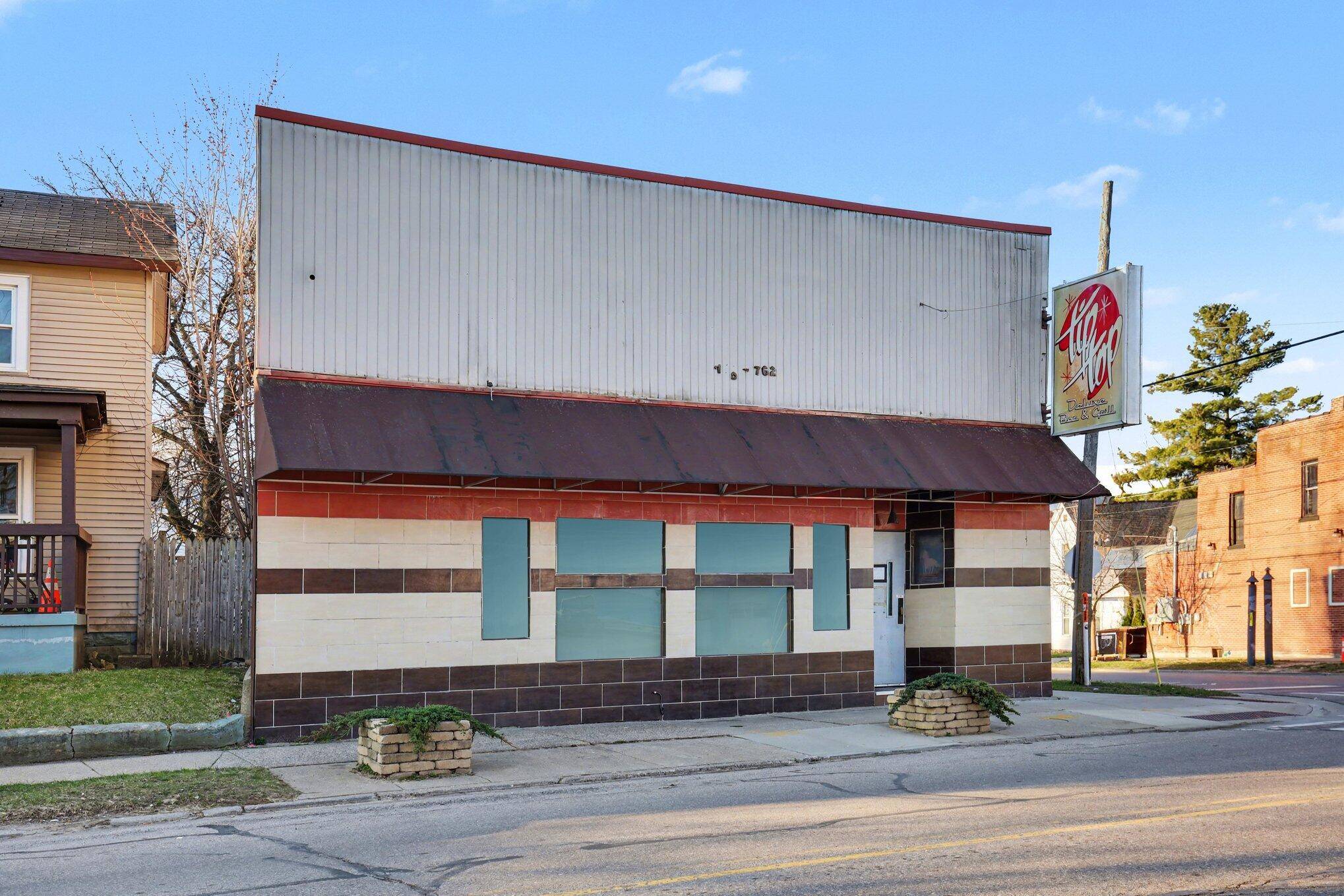 760 Butterworth ST SW, City Of Grand Rapids, MI 49504