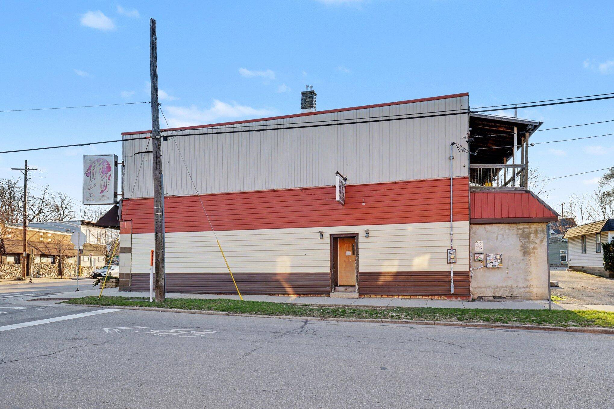 760 Butterworth ST SW, City Of Grand Rapids, MI 49504