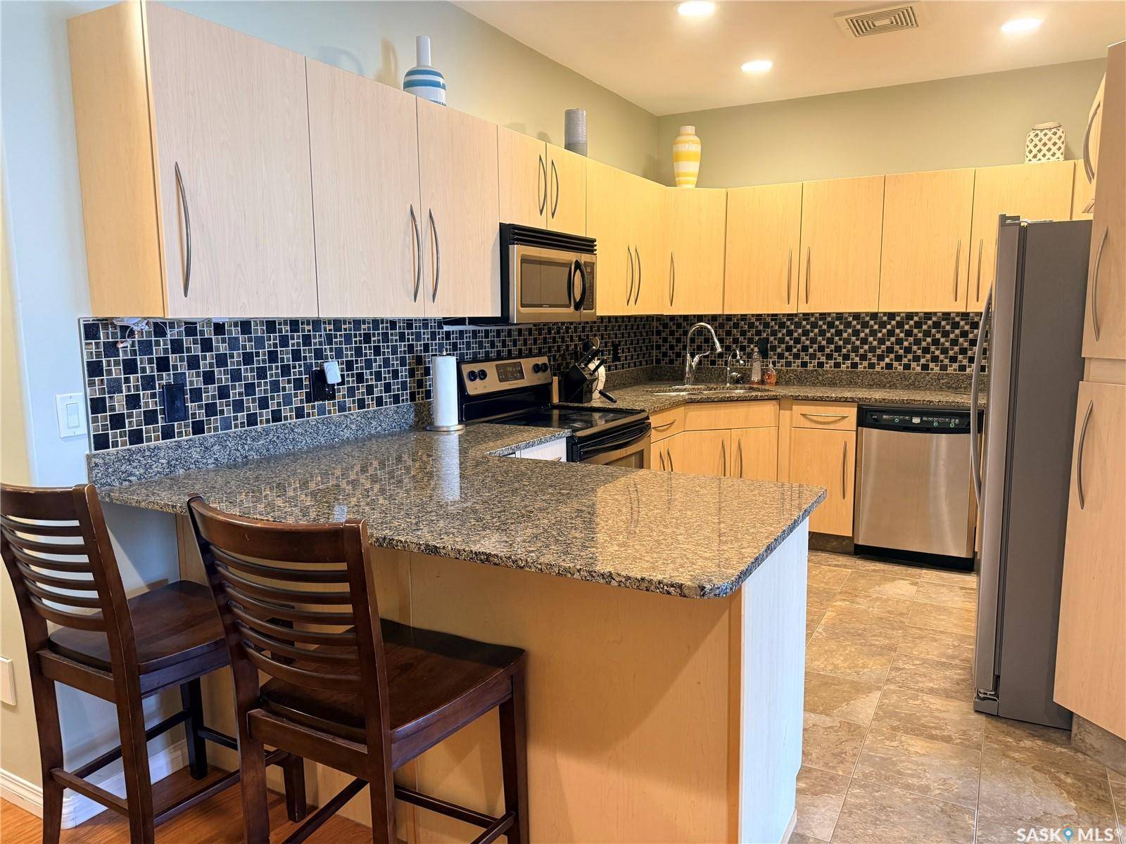 1901 Victoria AVENUE #1207, Regina, SK S4P 3R4