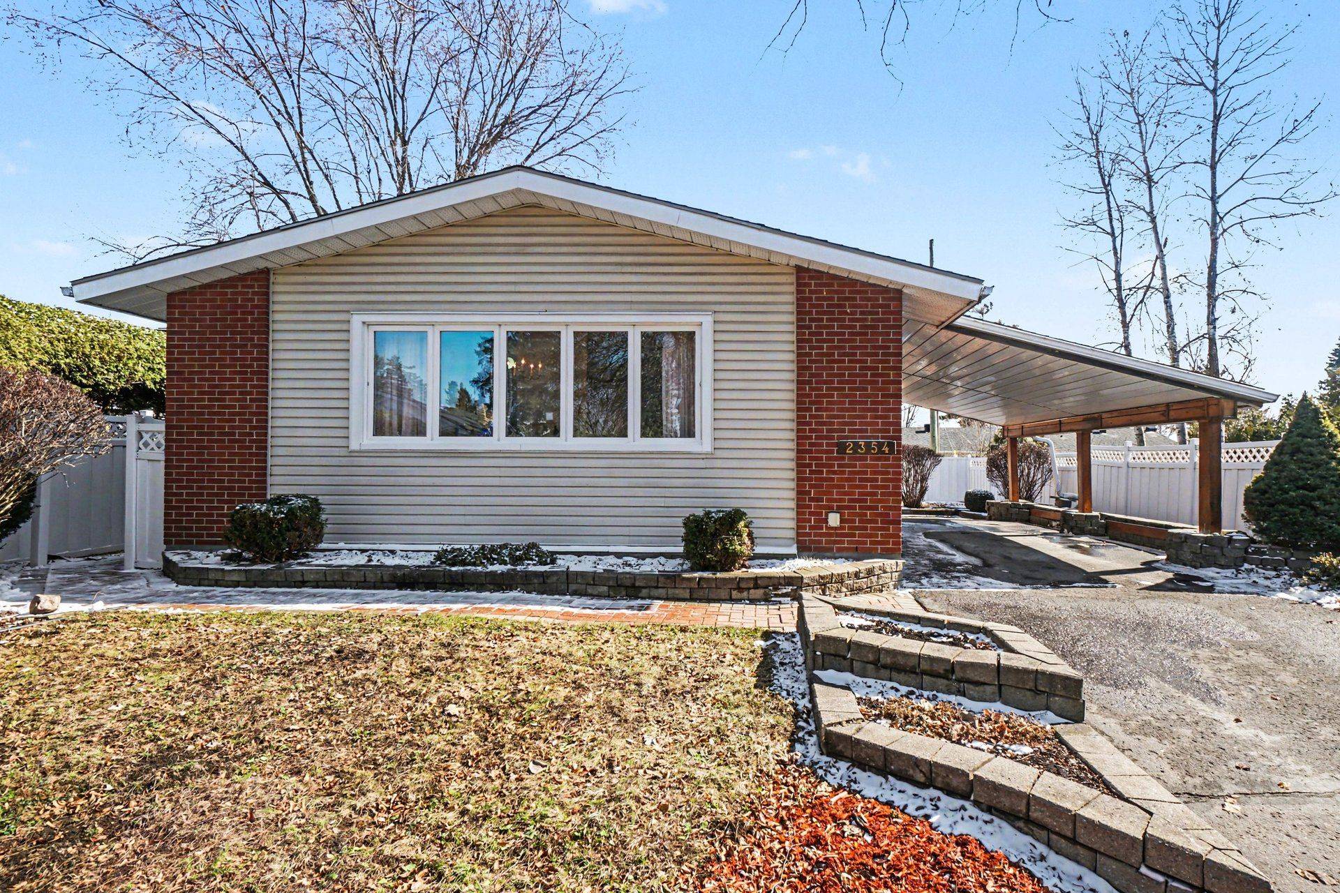 2354 Furby AVE, Elmvale Acres And Area, ON K1G 1E3