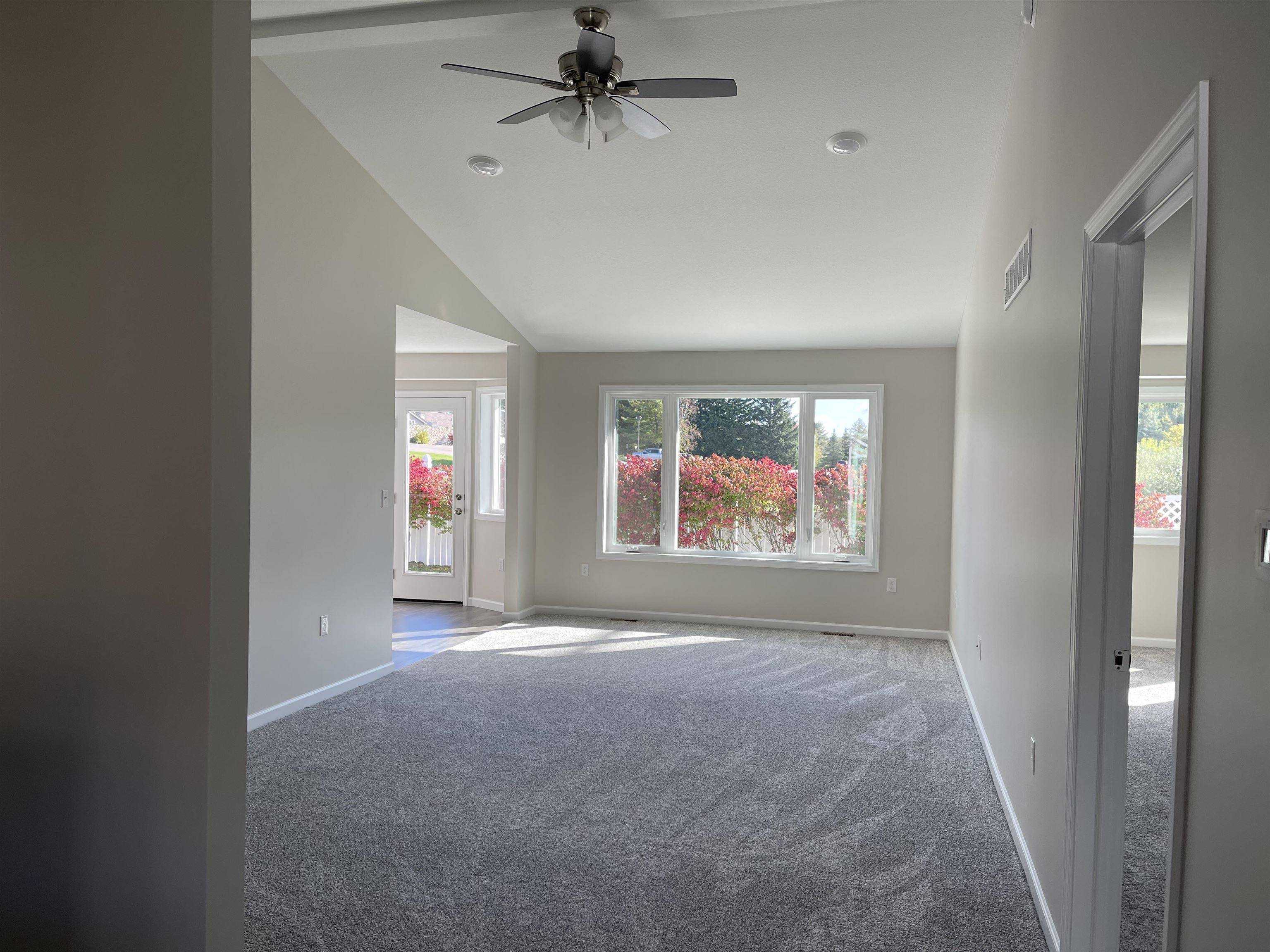 268 Windemere PL, West Branch Twp, MI 48661