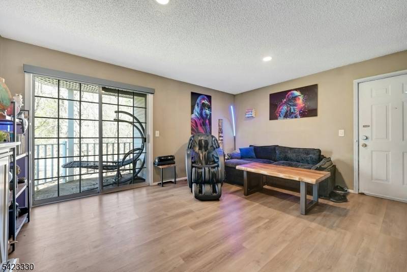 111 Raintree Ln #111, Mahwah Twp., NJ 07430