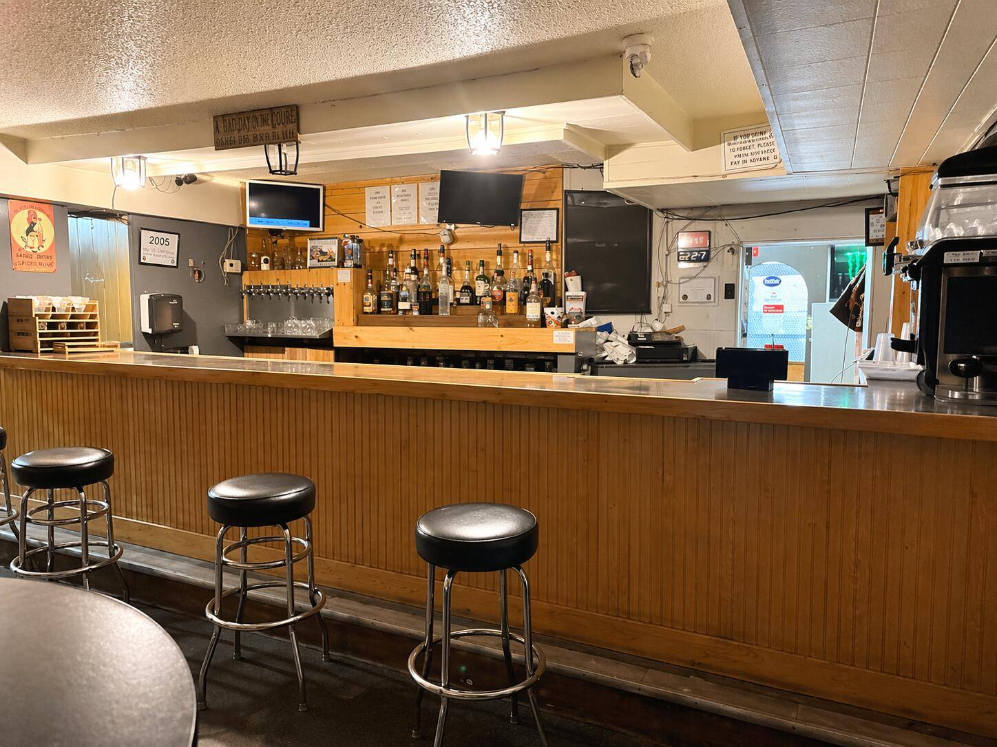 3680 Airline HWY, Norton Shores City, MI 49444