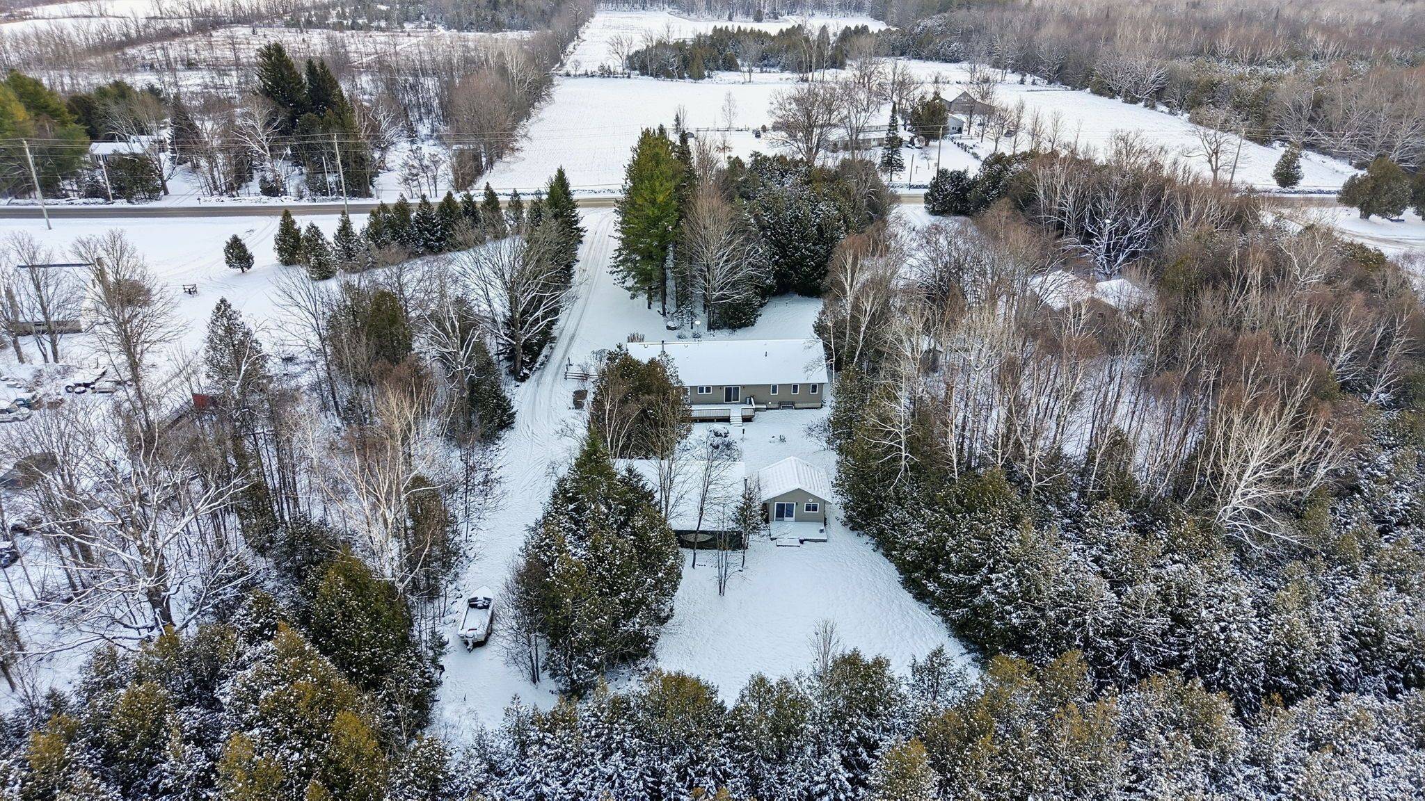 401309 Grey Road 17 RD, Georgian Bluffs, ON N0H 2T0