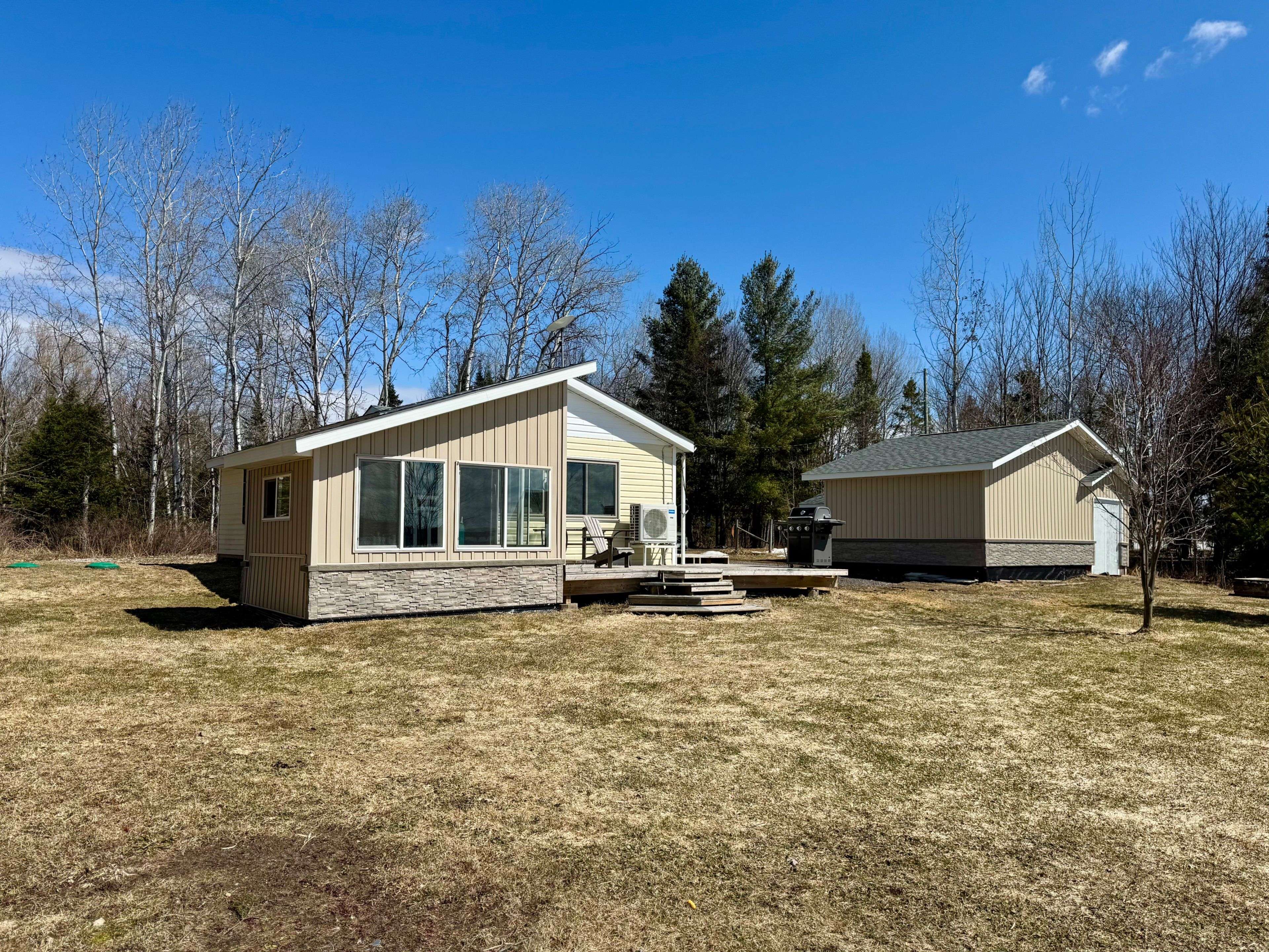 286 Mallard Haven RD, Chisholm, ON P0H 1B0
