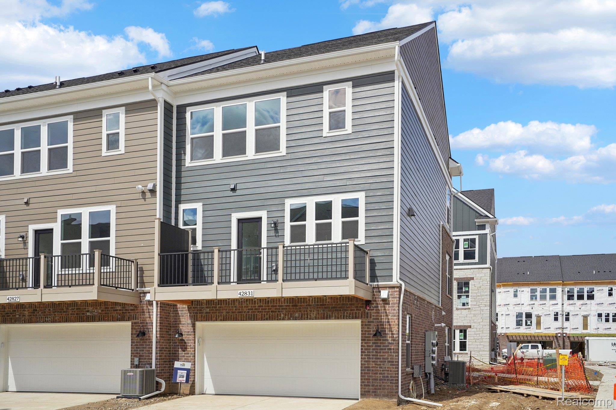 42831 Atwood AVE, Novi, MI 48375