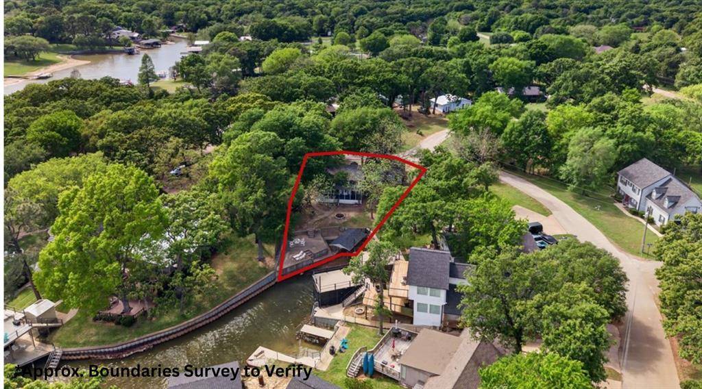 1529 Oak Shore Drive, Tool, TX 75143