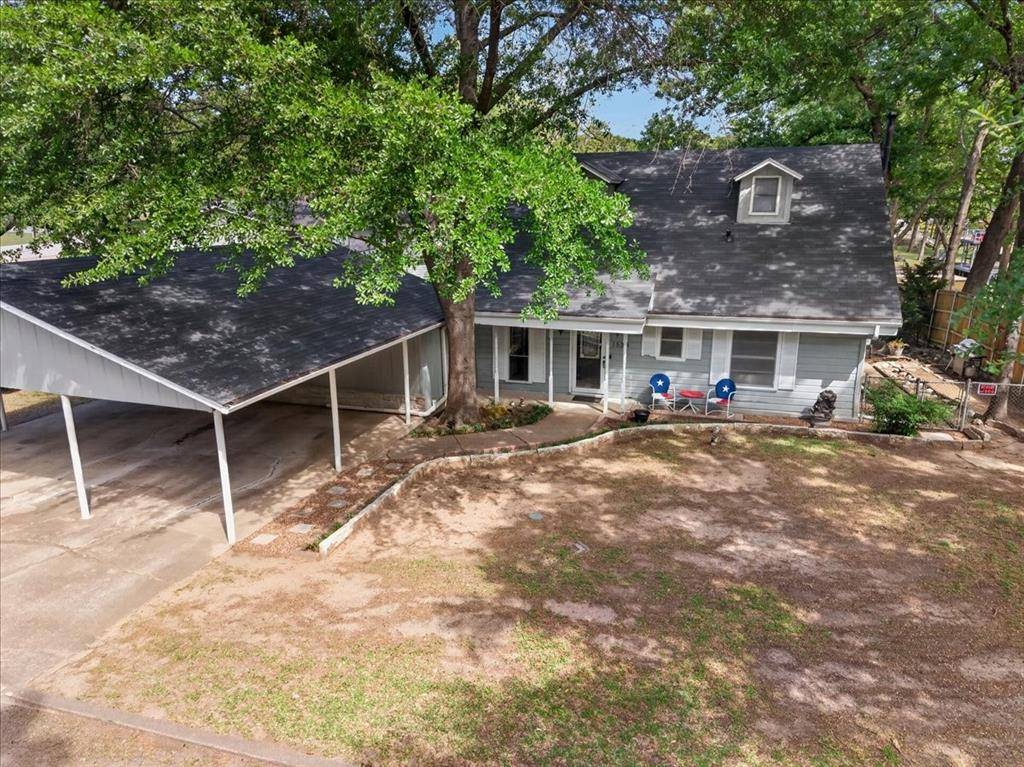 1529 Oak Shore Drive, Tool, TX 75143