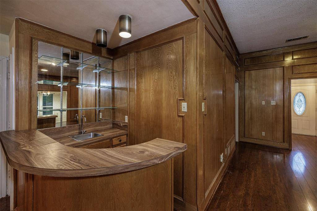 469 County Road 3788, Quinlan, TX 75474