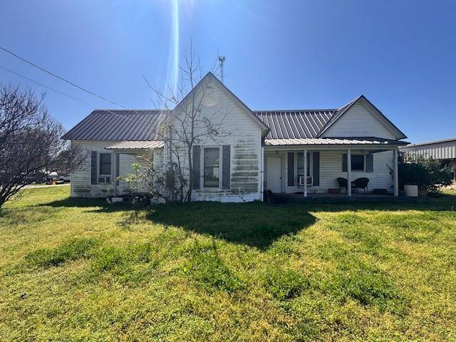 8208 Pearl, Lillian, TX 76061