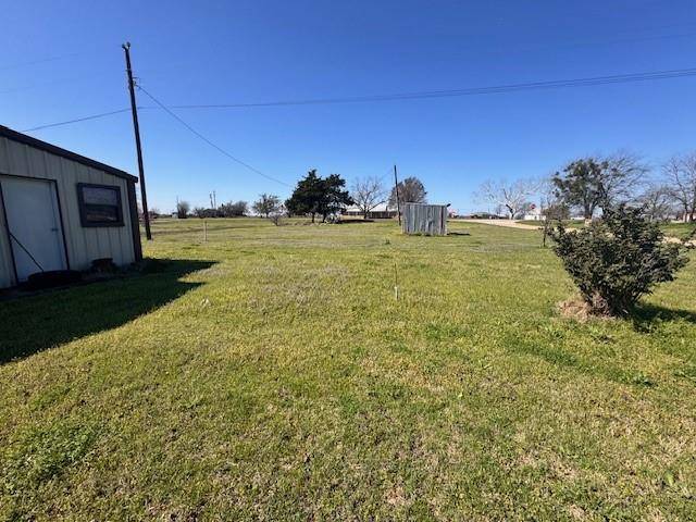 8208 Pearl, Lillian, TX 76061
