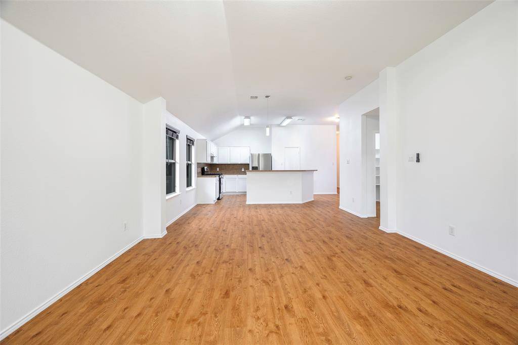 1001 Campbell Drive, Mckinney, TX 75071