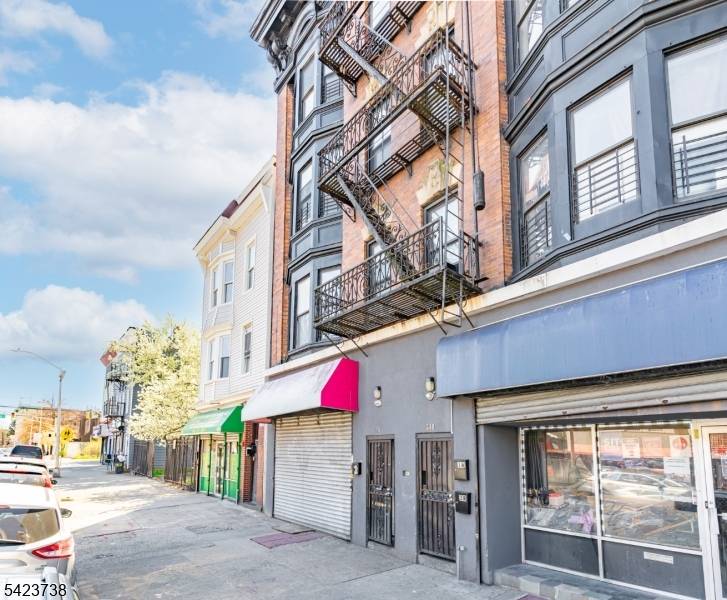 358-360 S Orange Ave, Newark City, NJ 07103