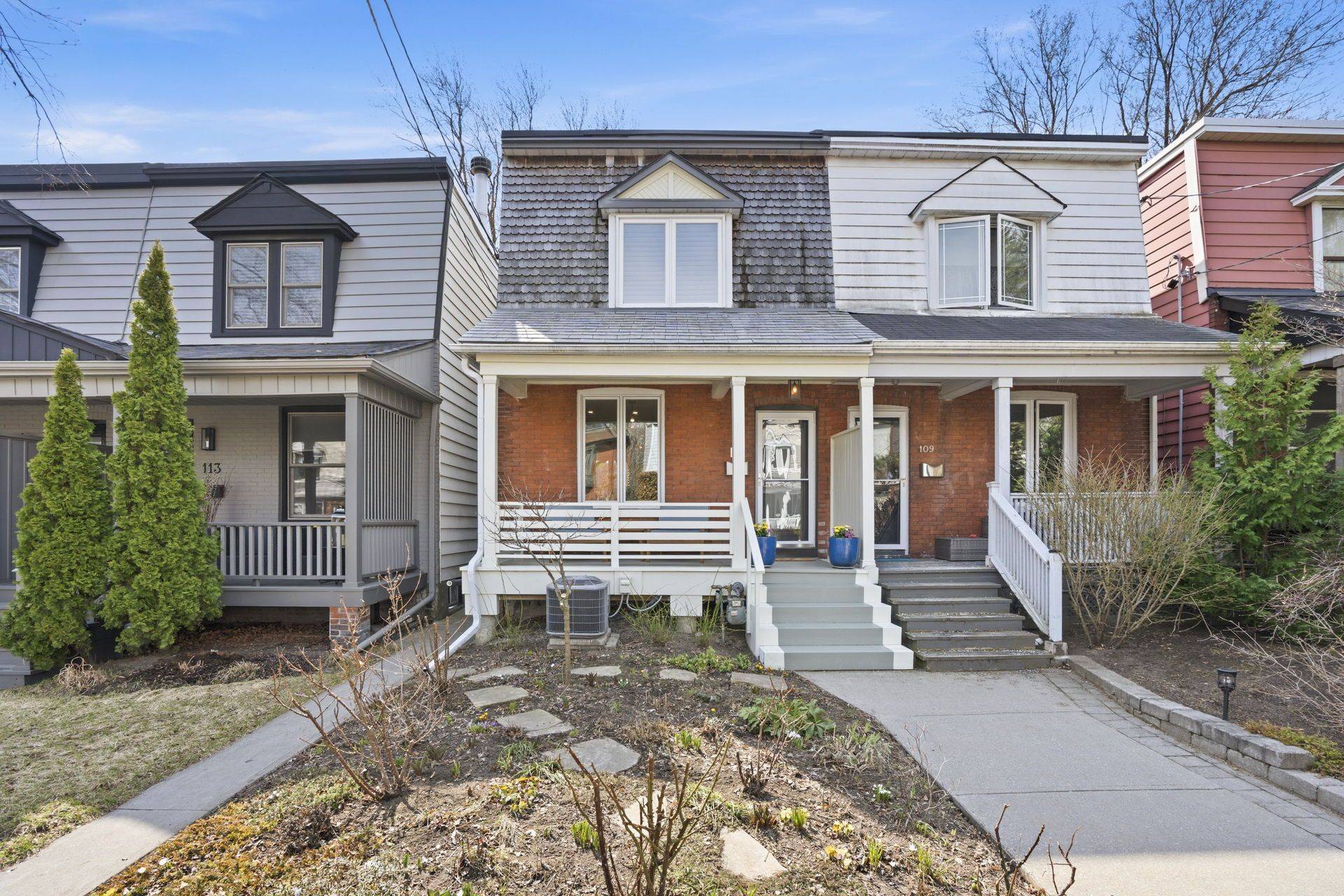 111 Withrow AVE, Toronto E01, ON M4K 1C8