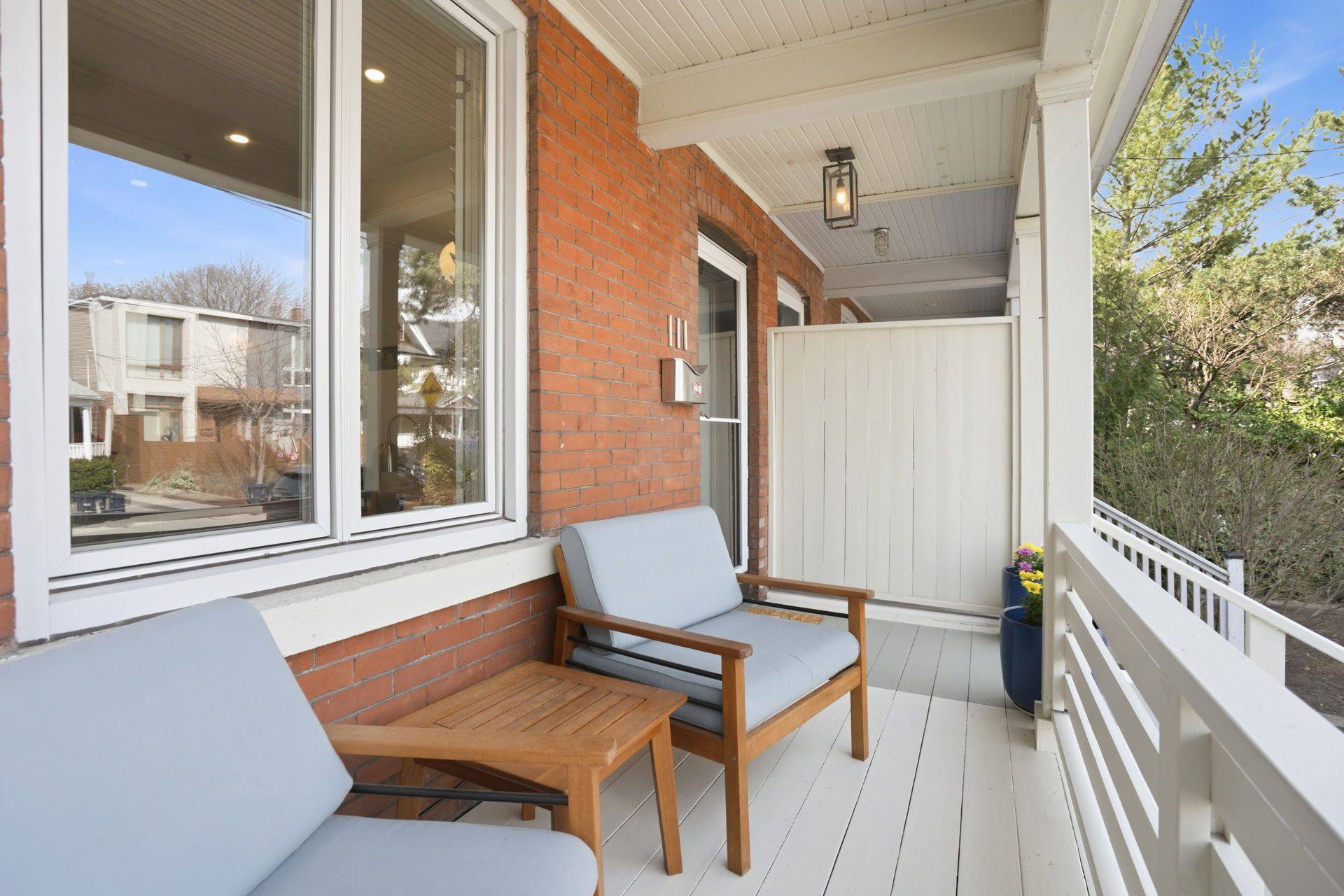 111 Withrow AVE, Toronto E01, ON M4K 1C8