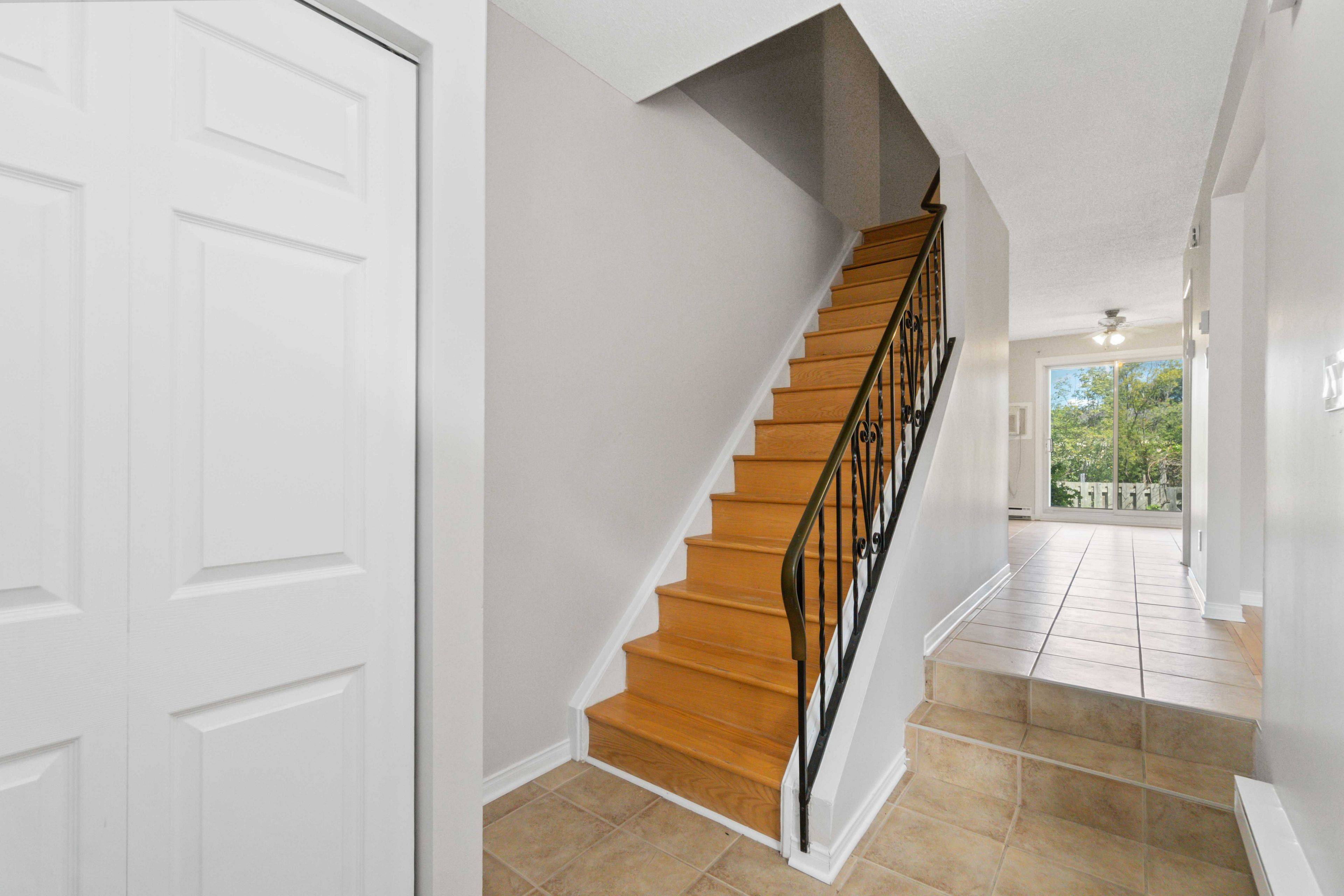 3103 Armada AVE #17, Blossom Park - Airport And Area, ON K1T 1T6