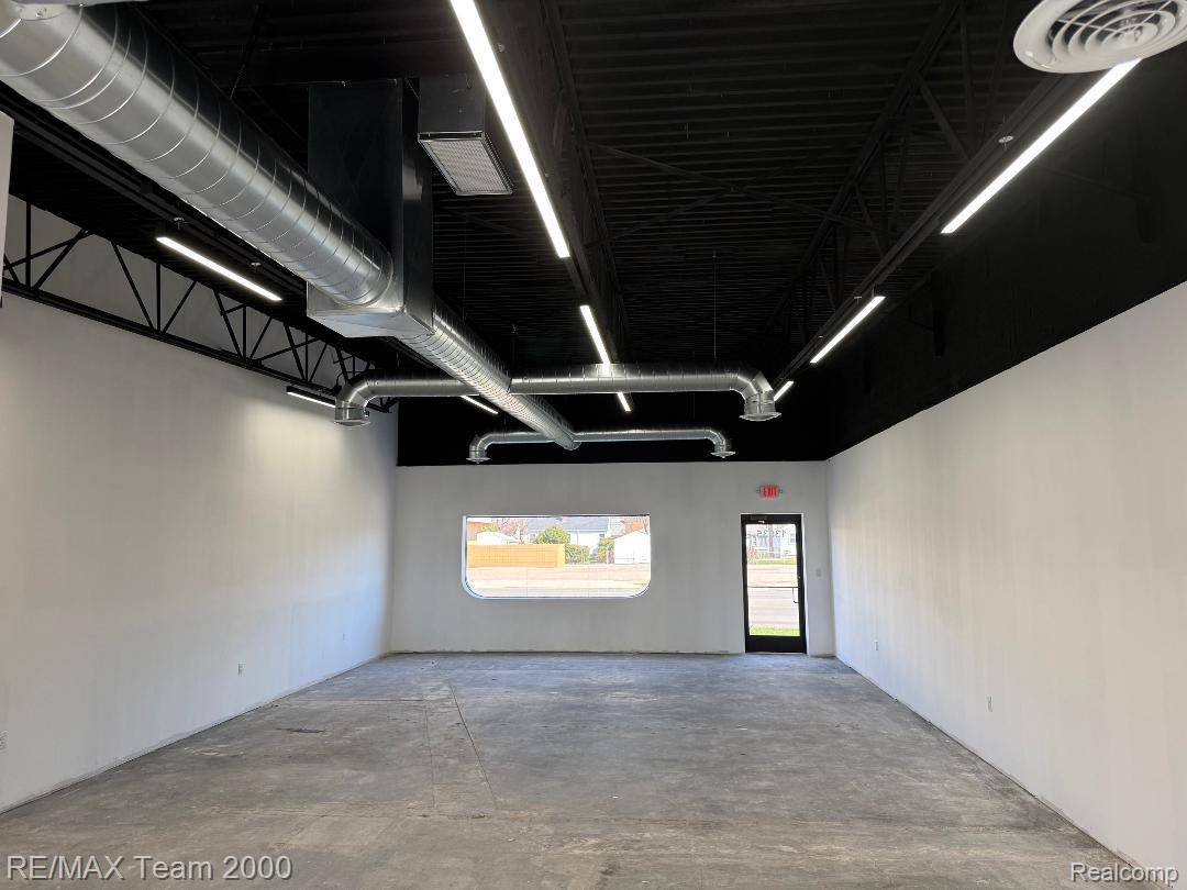 13635 Northline RD, Southgate, MI 48195
