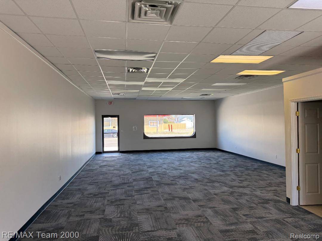 13665 Northline RD, Southgate, MI 48195