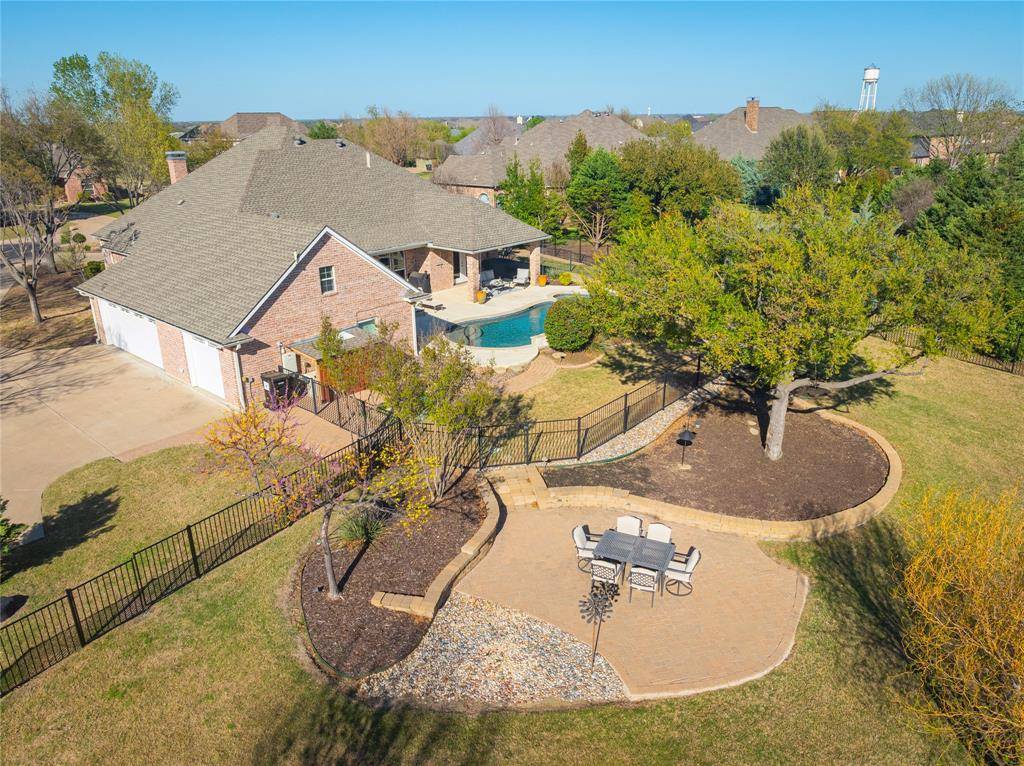 306 Lago Grande Trail, Wylie, TX 75098