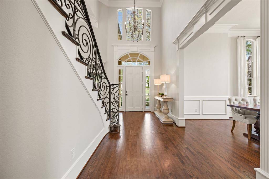 115 Creekway Bend, Southlake, TX 76092